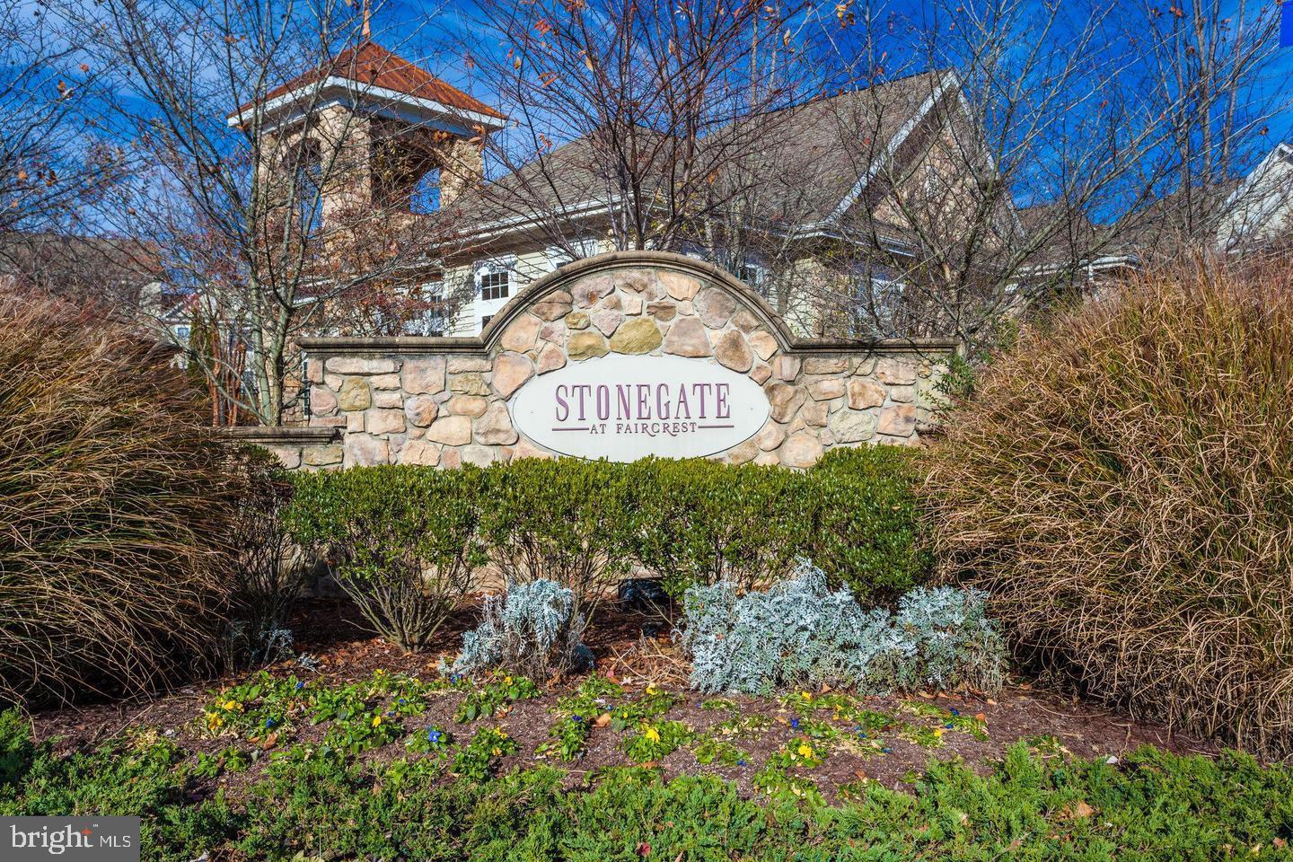 5115 Travis Edward Way #g Property Photo 18