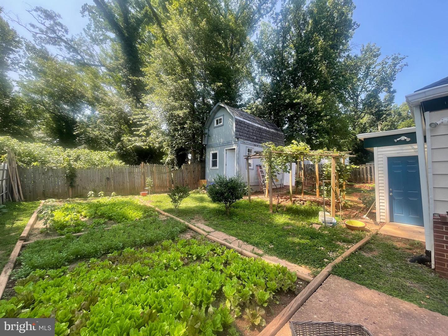 7225 Pine Dr Property Photo 18
