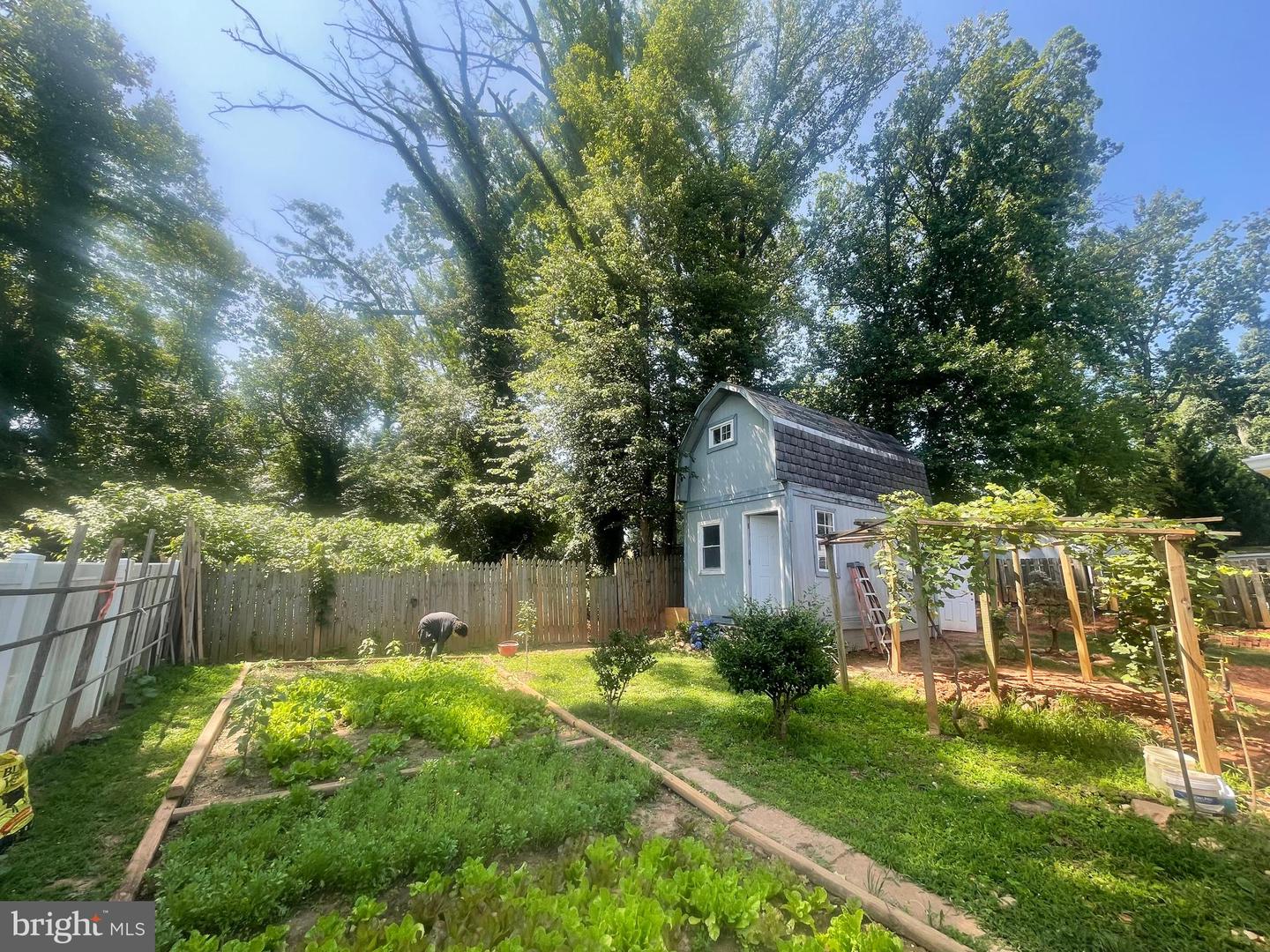 7225 Pine Dr Property Photo 38