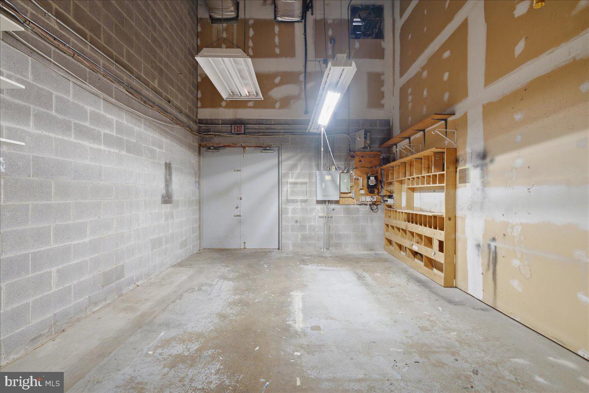 133 Spring St #4 Property Photo 16