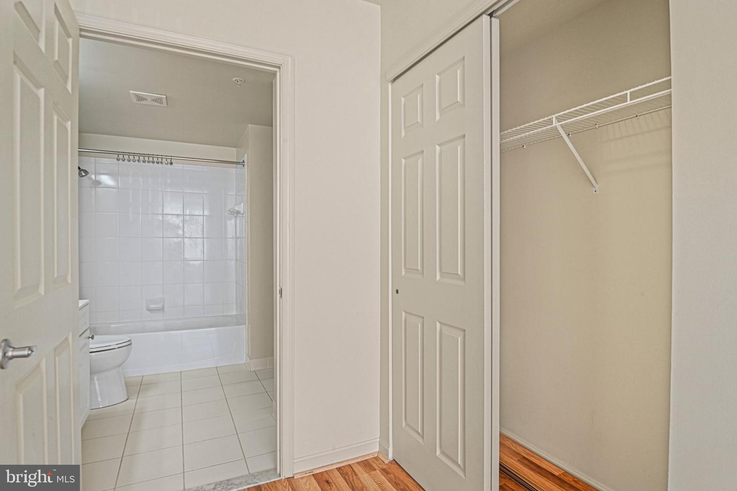 2726 Gallows Rd #417 Property Photo 21