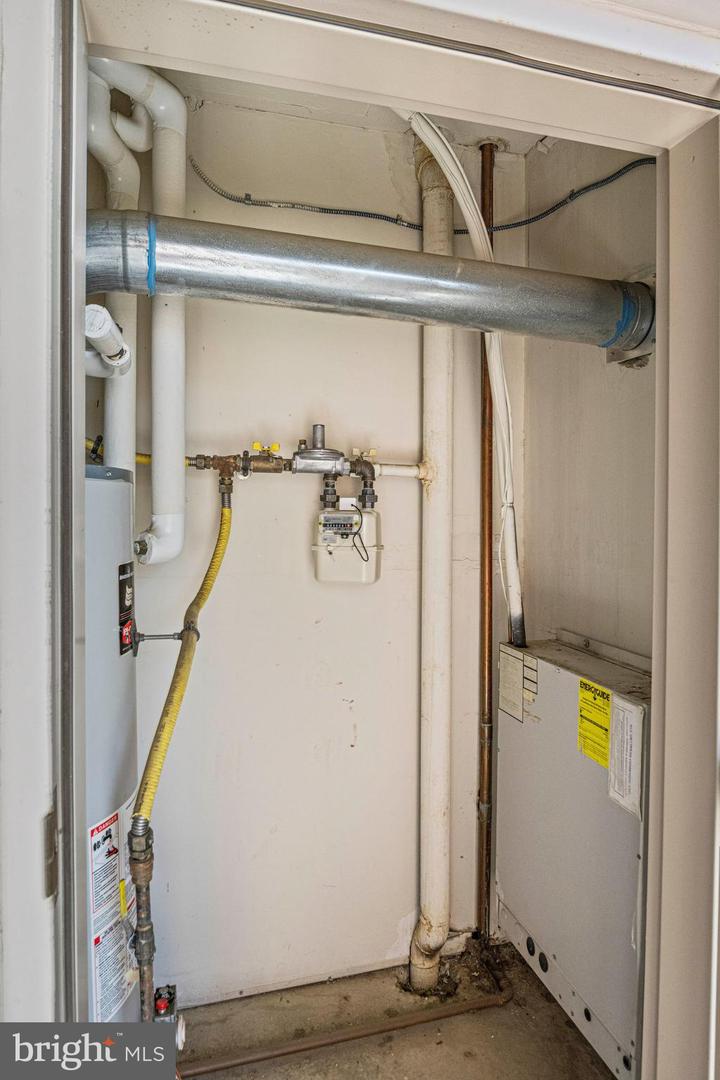 2726 Gallows Rd #417 Property Photo 26