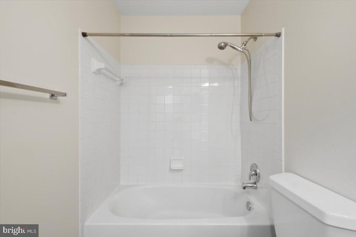5610 Belleau Woods Ln Property Photo 32