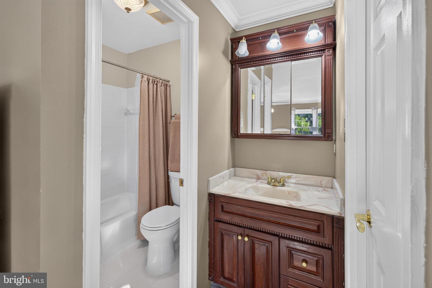 7901 Laural Valley Way Property Photo 26