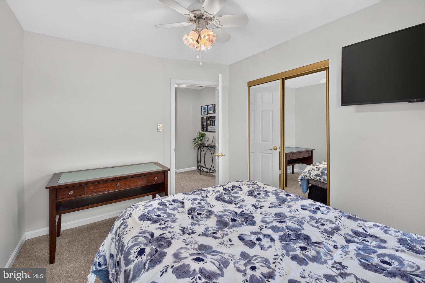 7901 Laural Valley Way Property Photo 28