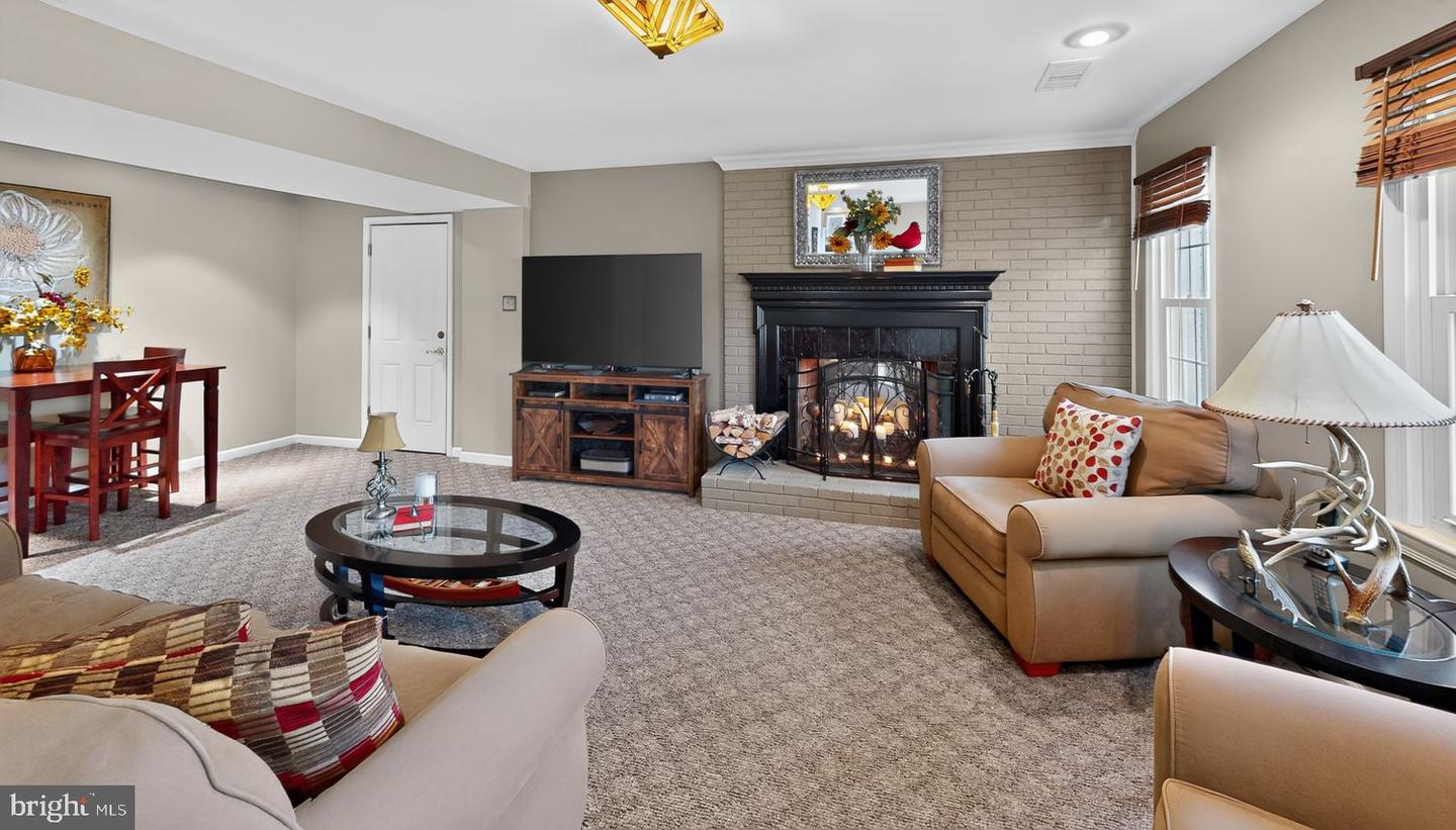 7901 Laural Valley Way Property Photo 35