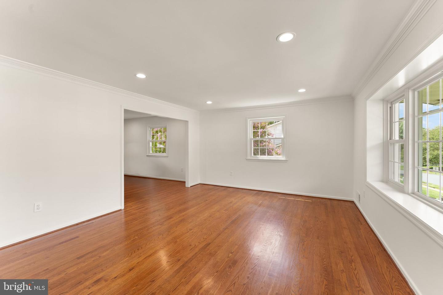 5012 Portsmouth Rd Property Photo 14