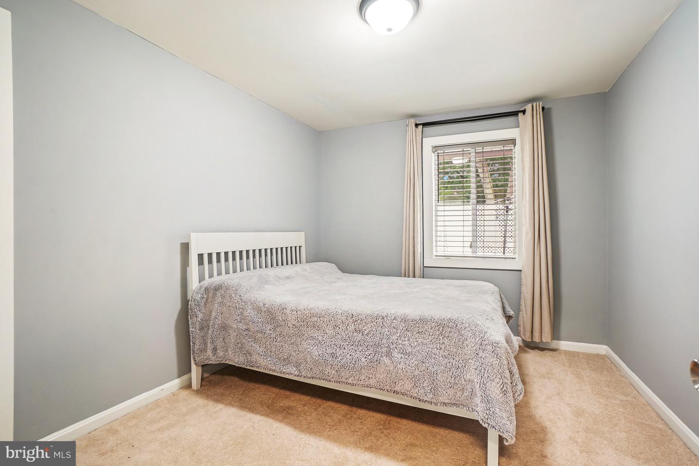 6802 Derrell Ct Property Photo 16