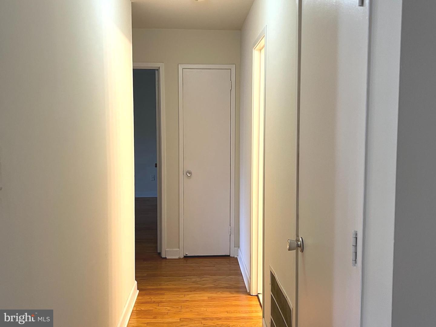 527 Florida Ave #103 Property Photo 15