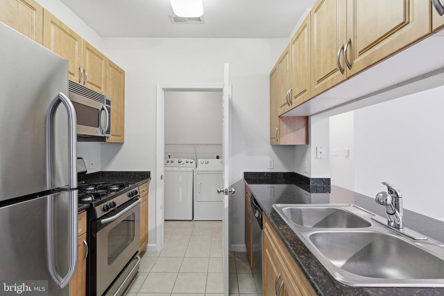 12112 Garden Grove Cir #201 Property Photo 14