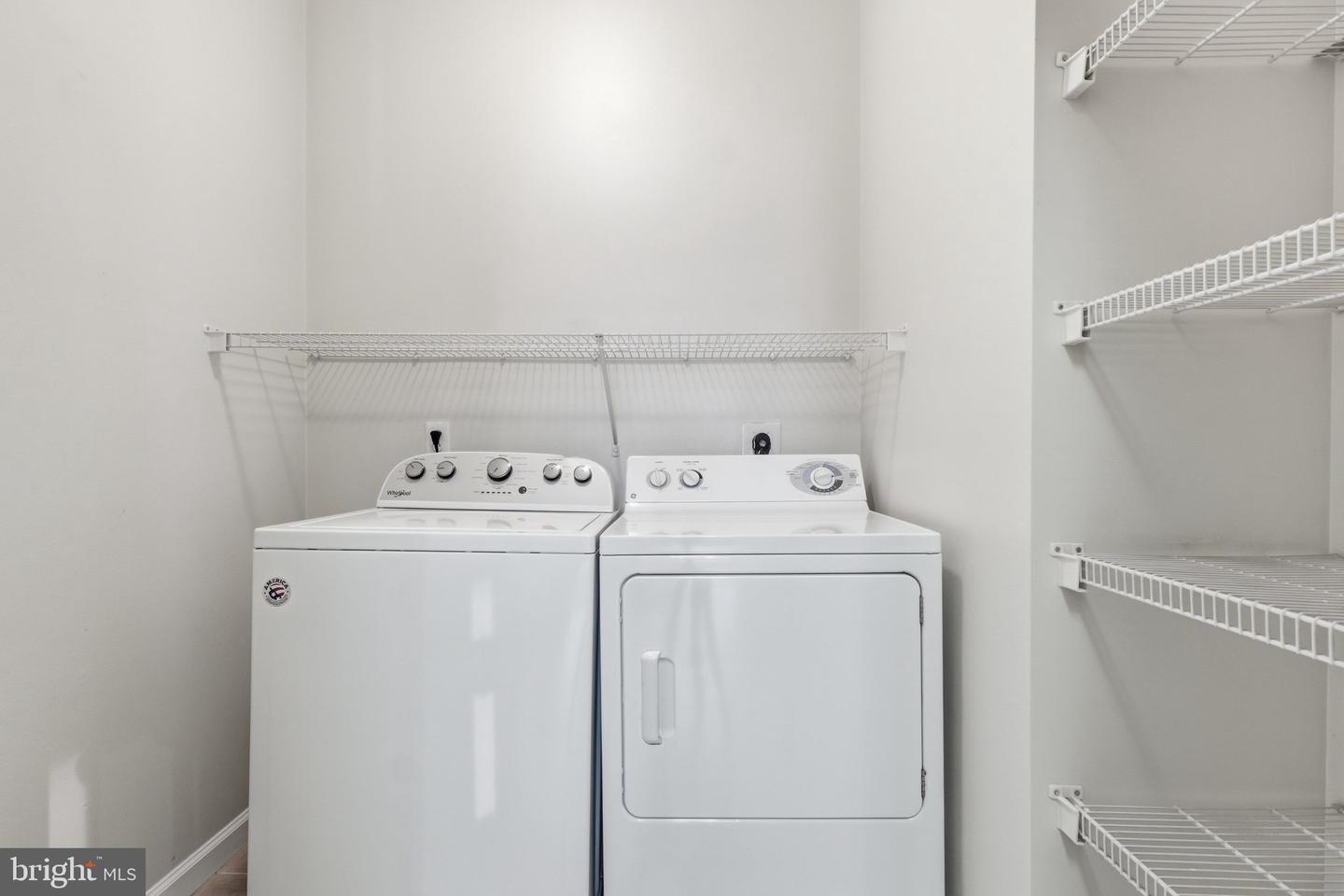12112 Garden Grove Cir #201 Property Photo 16