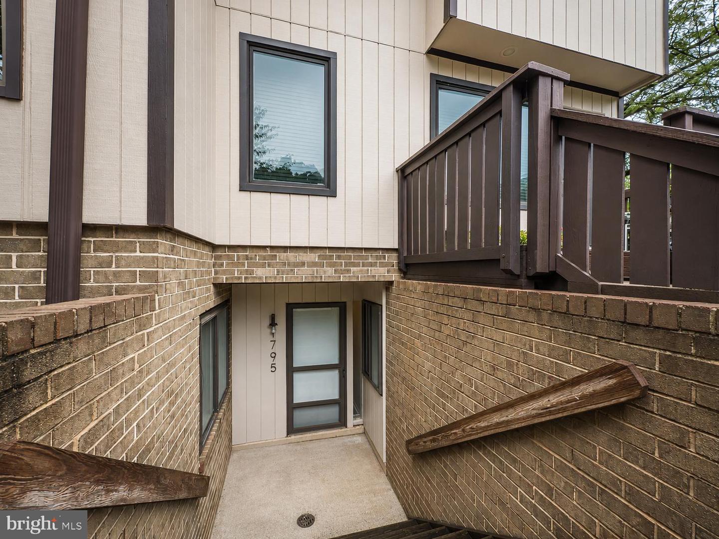 1795 Westwind Way #51 Property Photo 2