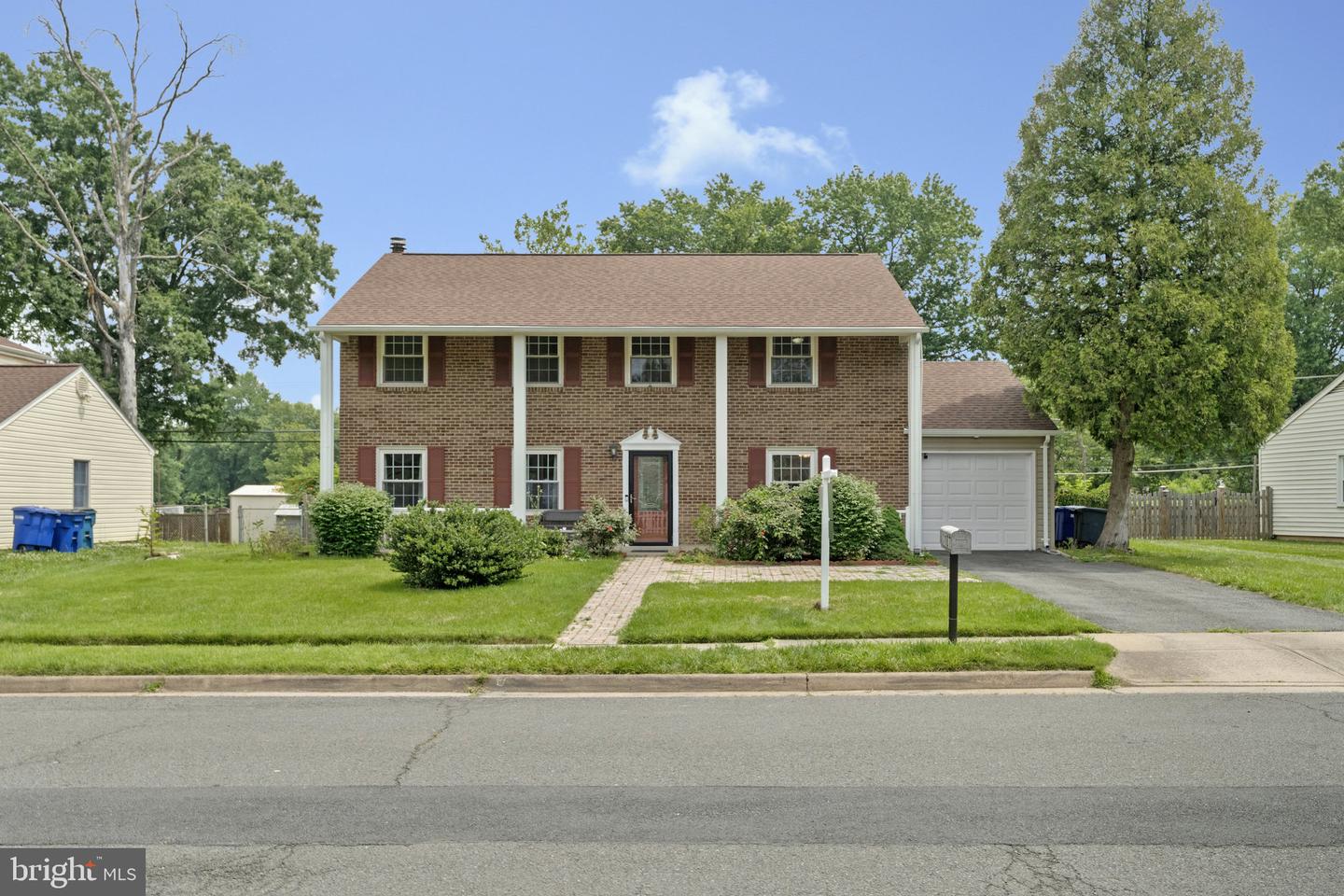 1107 Treeside Ln Property Photo 1