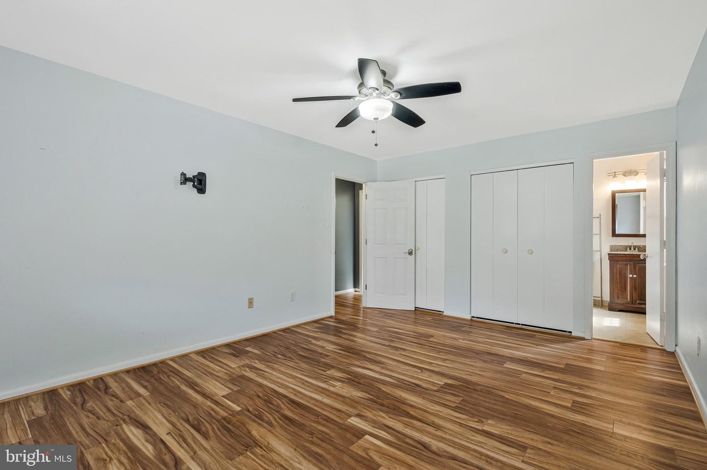 1107 Treeside Ln Property Photo 26