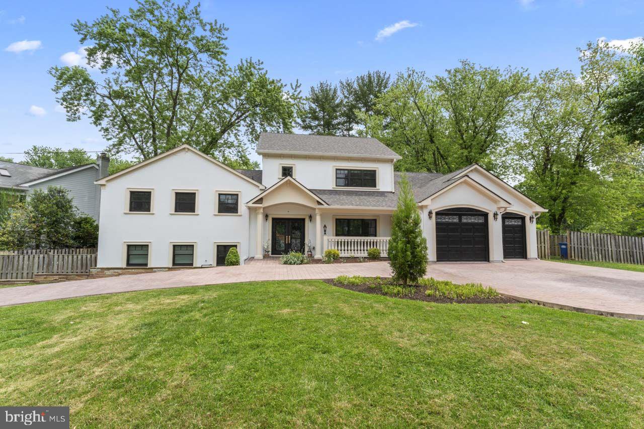 5844 BERMUDA CT Property Photo 1