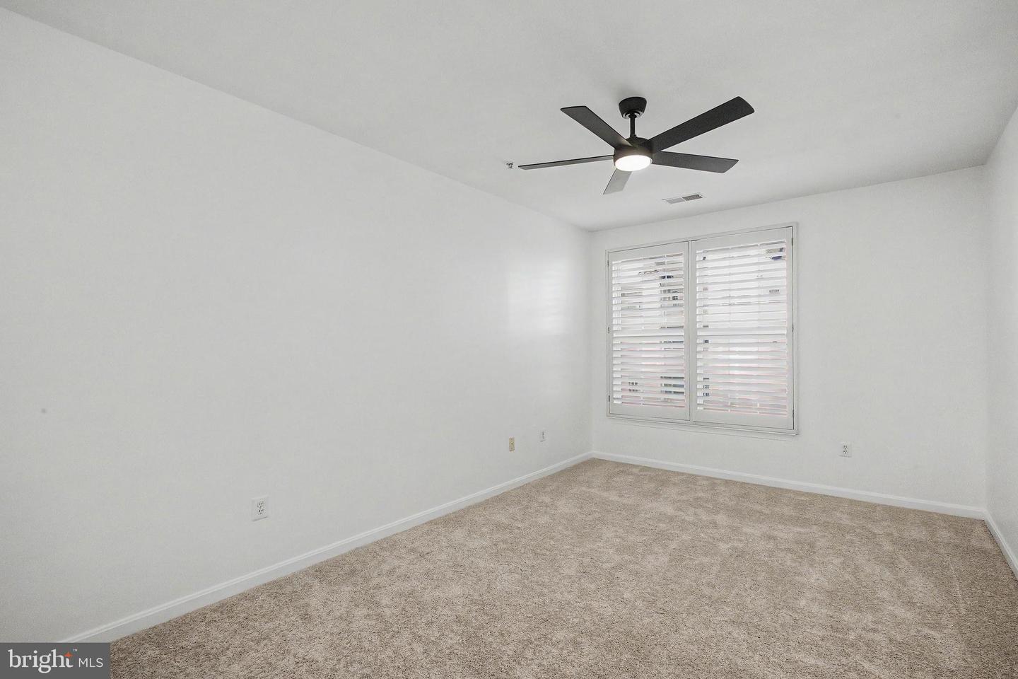2711 Bellforest Ct #305 Property Photo 16