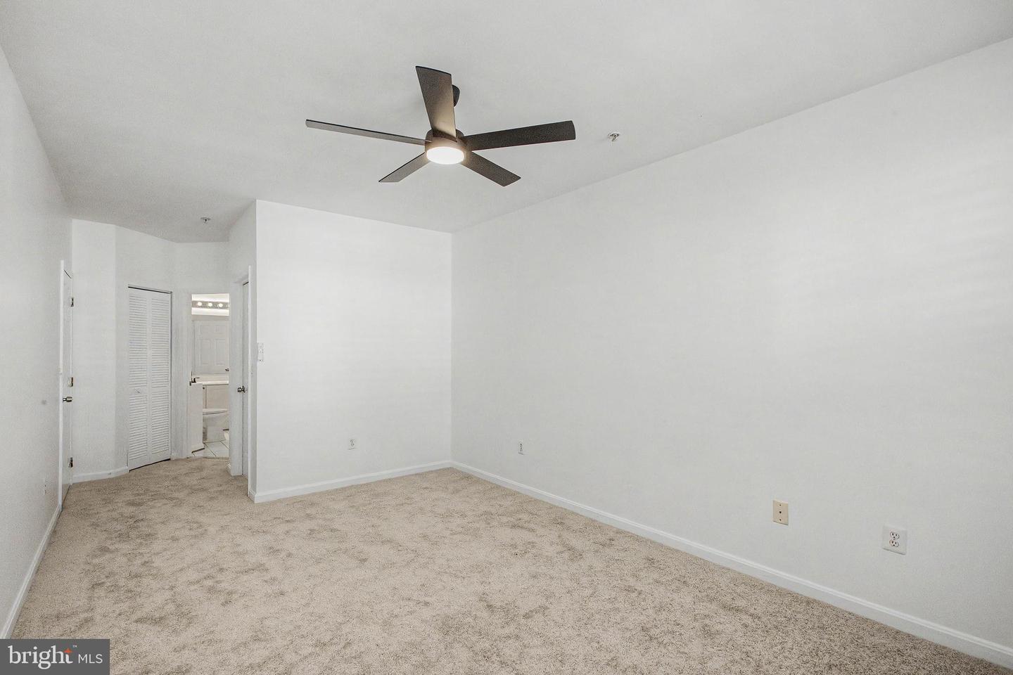 2711 Bellforest Ct #305 Property Photo 17