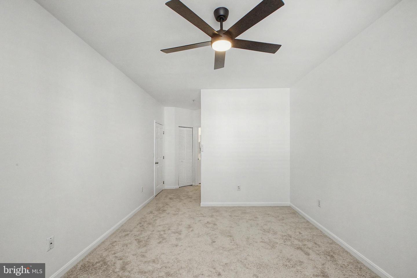 2711 Bellforest Ct #305 Property Photo 18