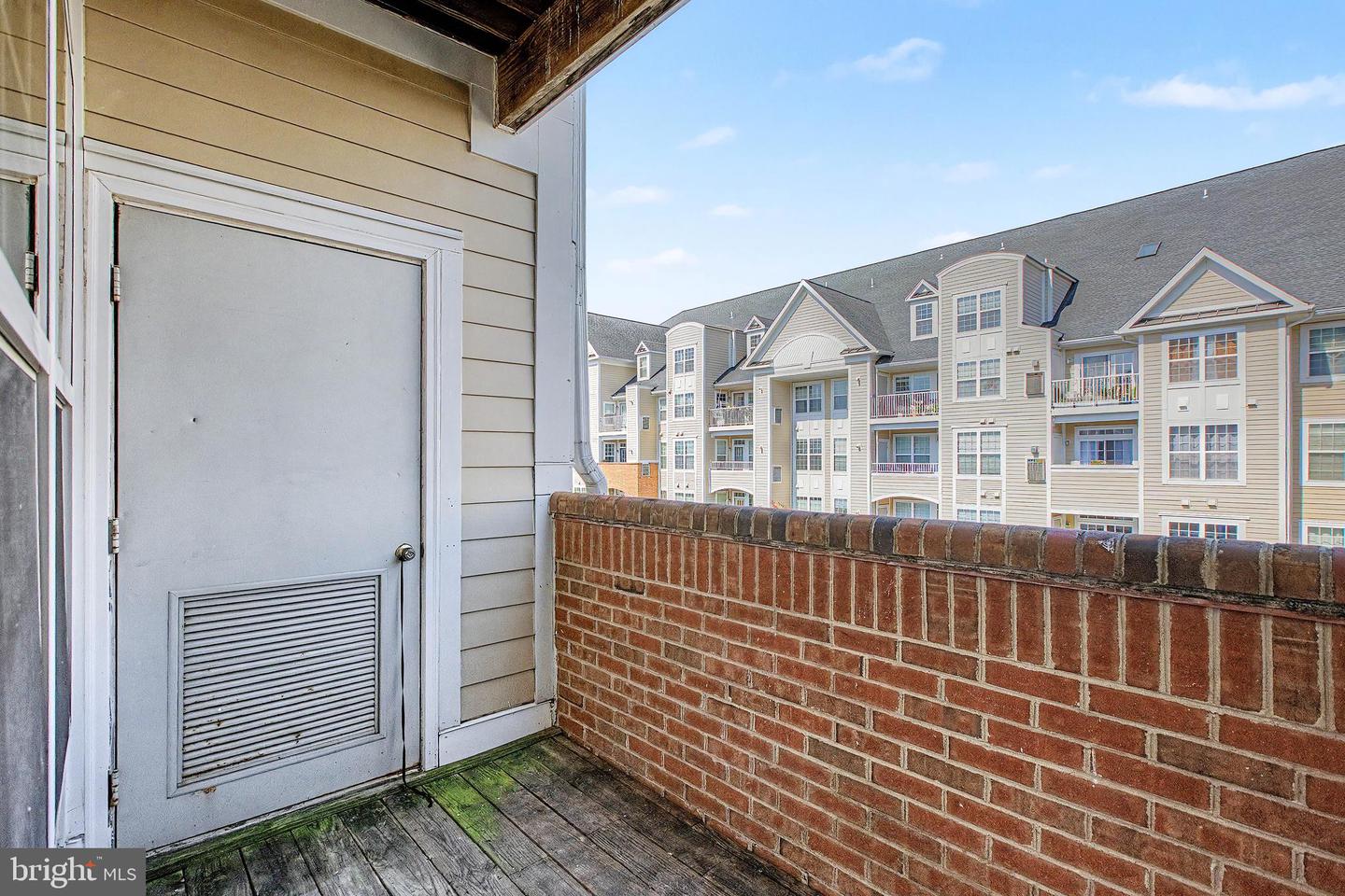 2711 Bellforest Ct #305 Property Photo 28