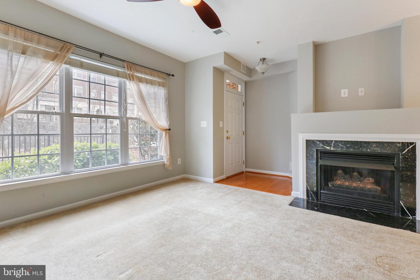 4455 Beacon Grove Cir #706a Property Photo 4