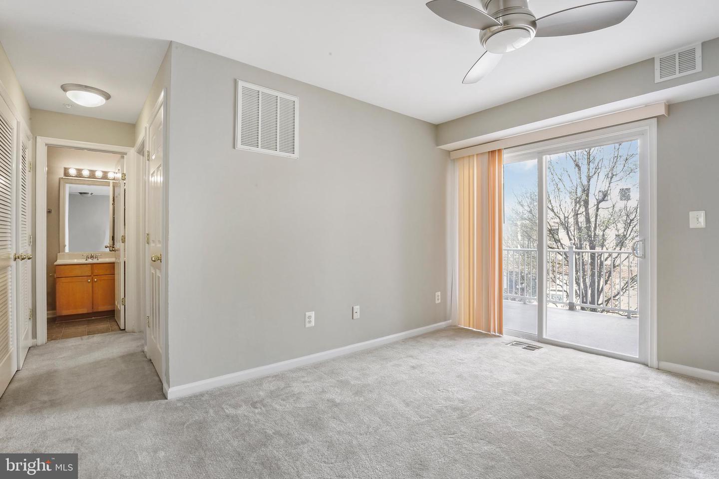 4455 Beacon Grove Cir #706a Property Photo 13