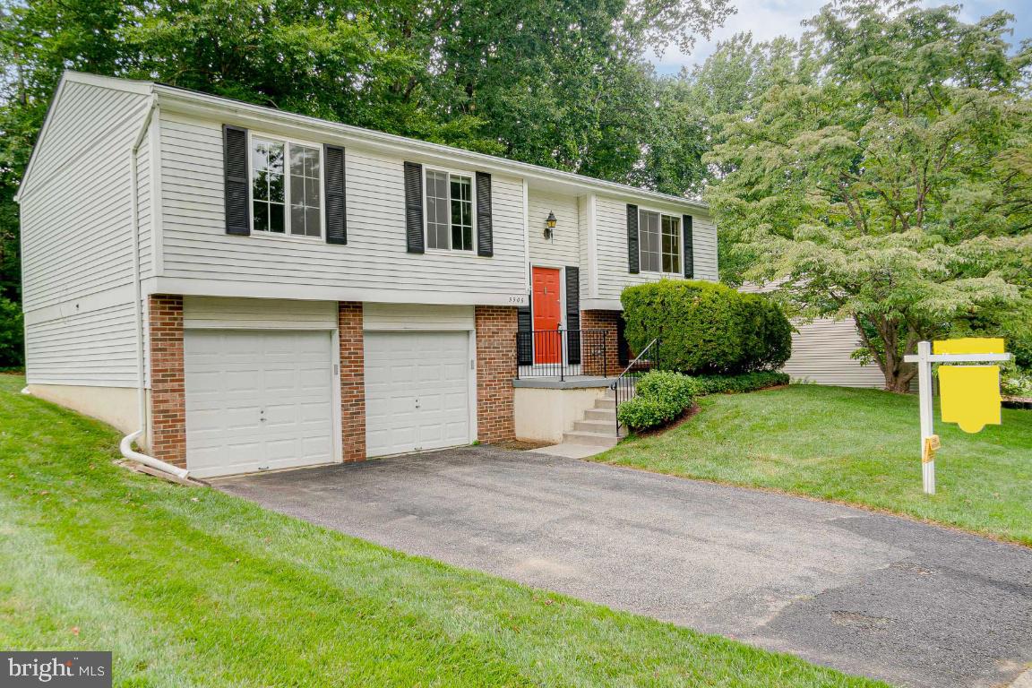 5906 OAK LEATHER DR Property Photo 1