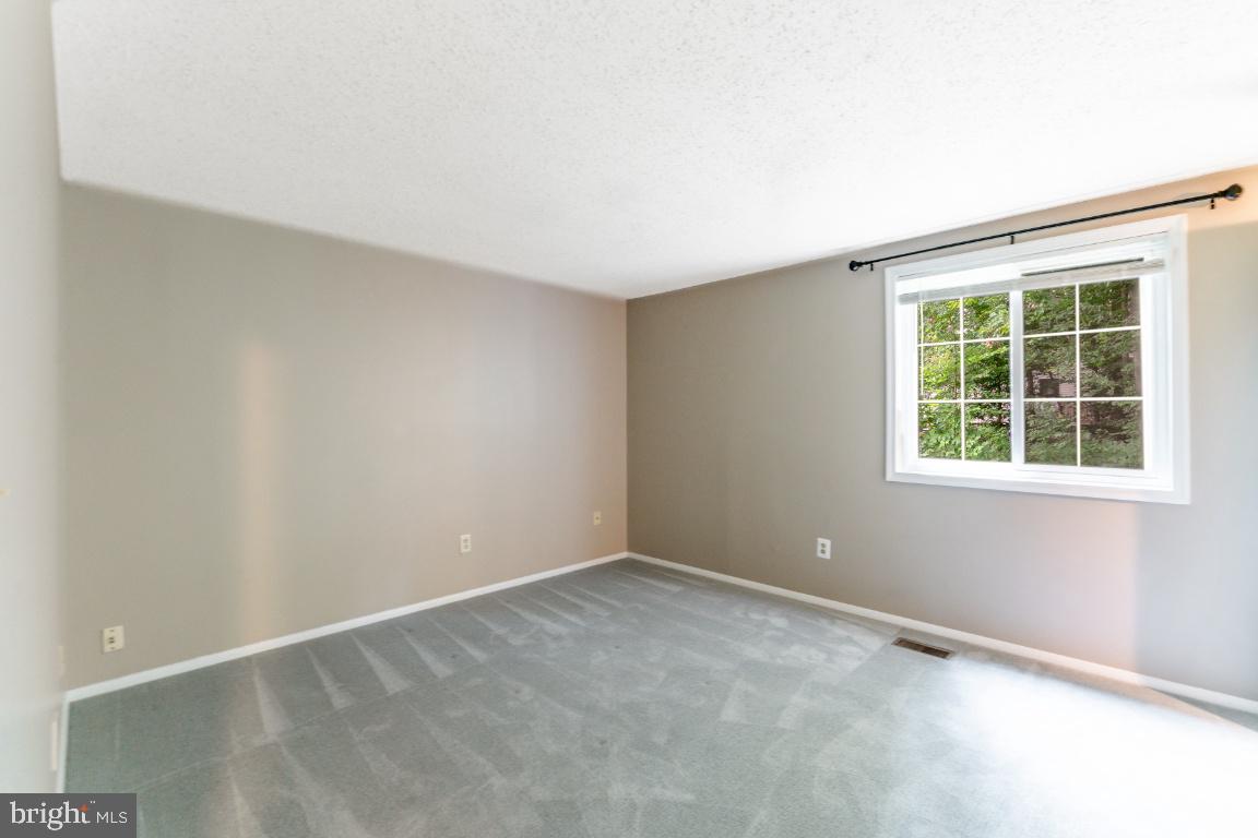 5906 Oak Leather Dr Property Photo 14