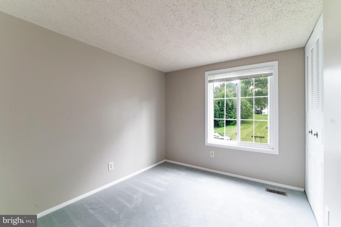 5906 Oak Leather Dr Property Photo 20