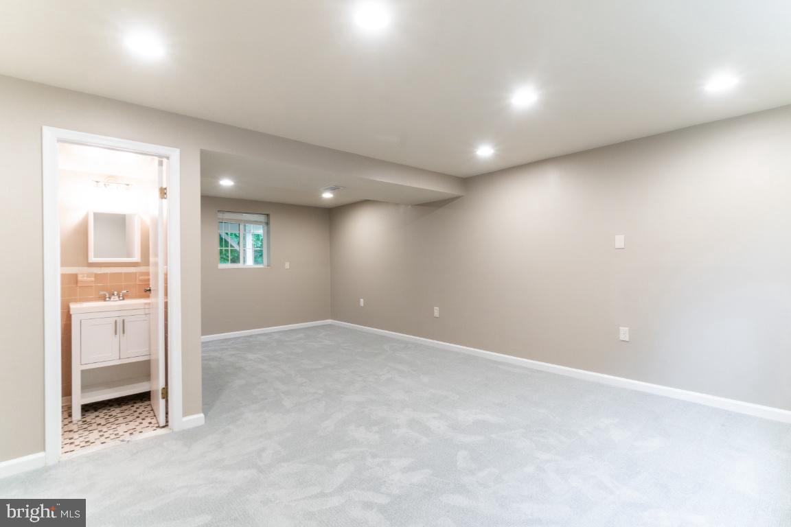 5906 Oak Leather Dr Property Photo 27