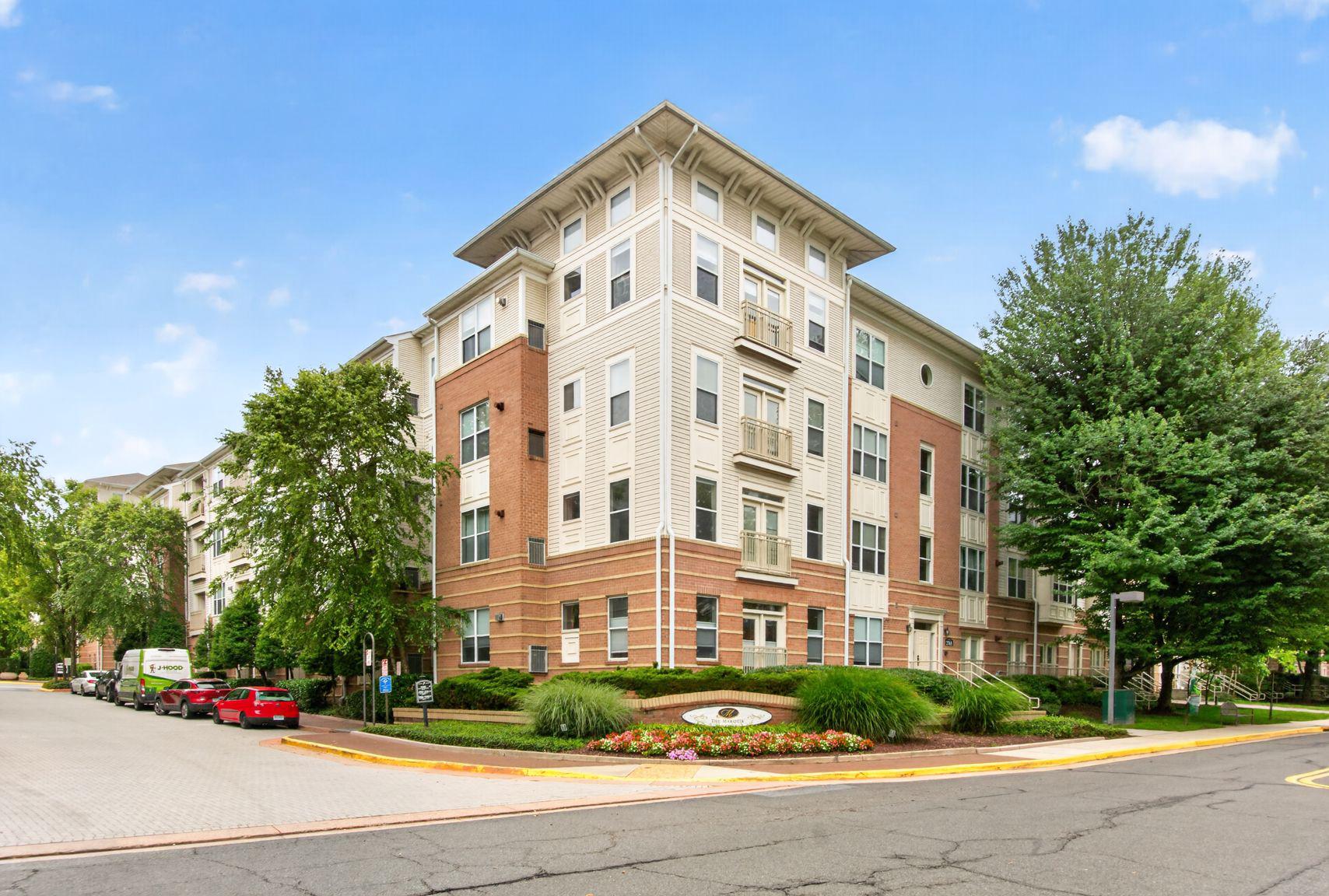9486 Virginia Center Blvd #321 Property Photo 1