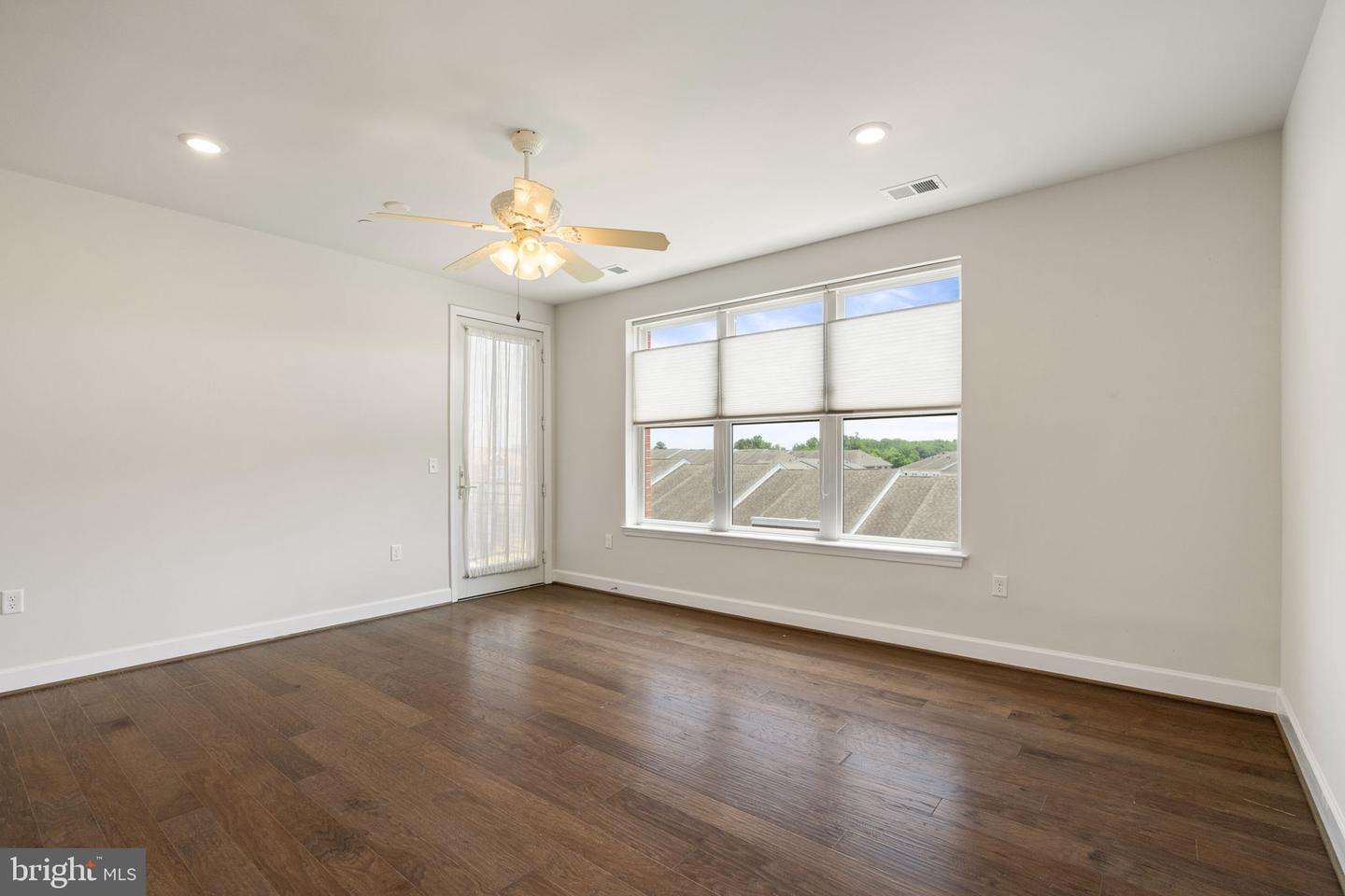 2960 Vaden Dr #2-413 Property Photo 11