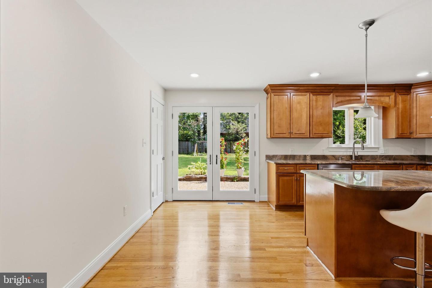 6268 Wills St Property Photo 13