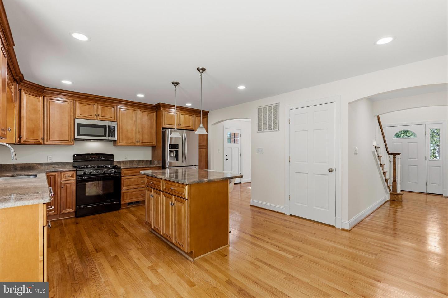 6268 Wills St Property Photo 15