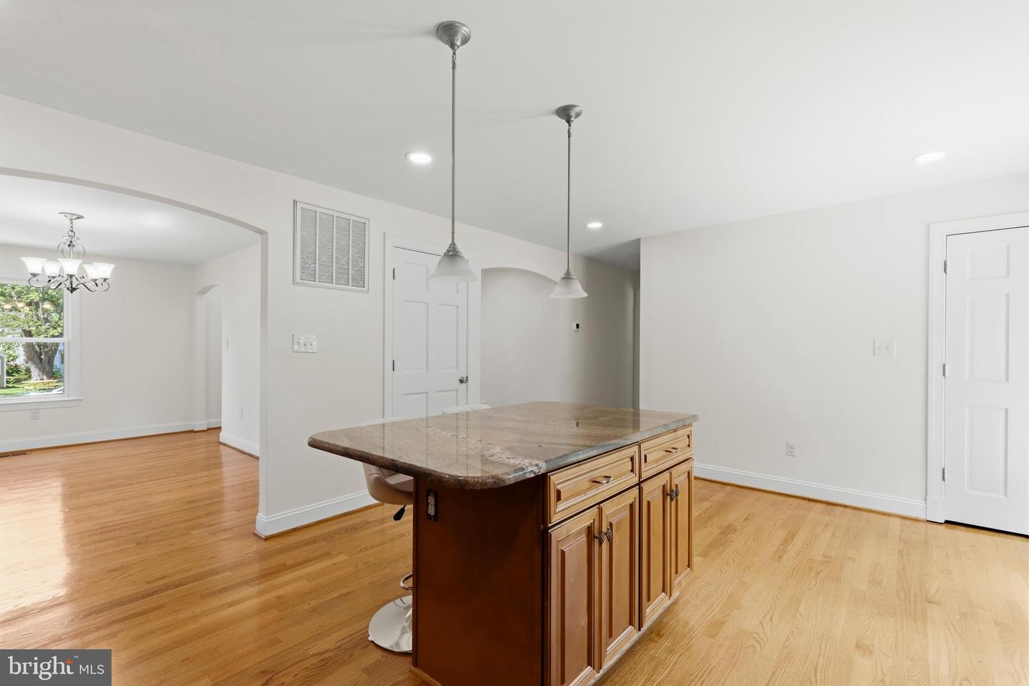 6268 Wills St Property Photo 18