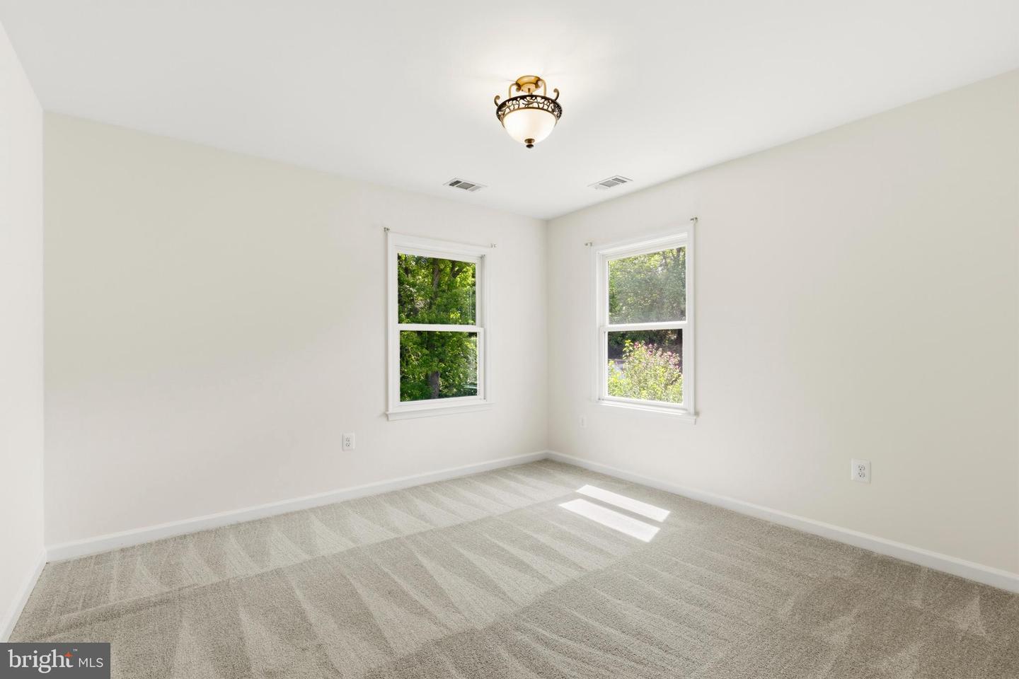 6268 Wills St Property Photo 30