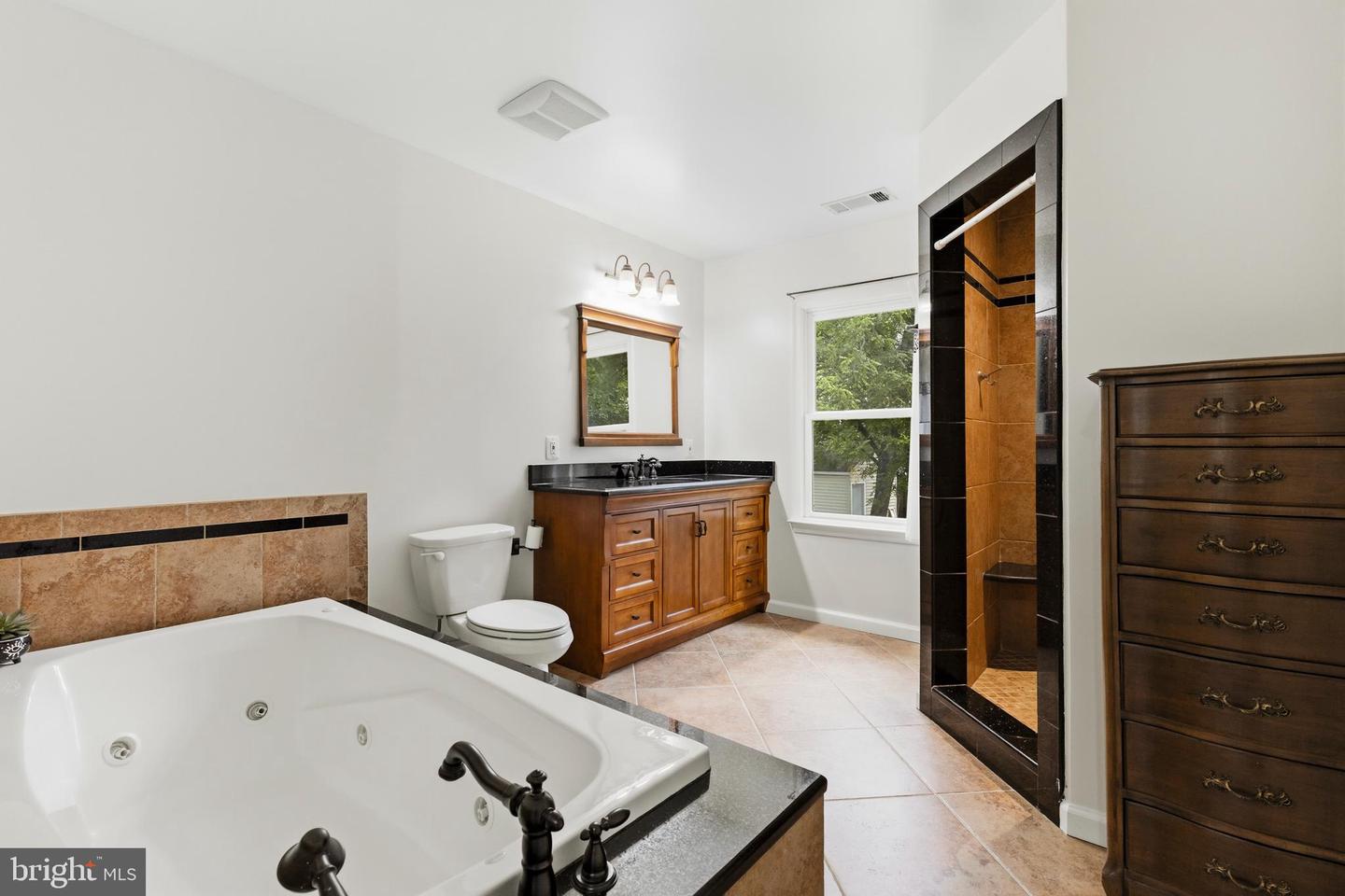 6268 Wills St Property Photo 39