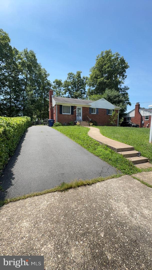 7425 Marc Dr Property Photo 2