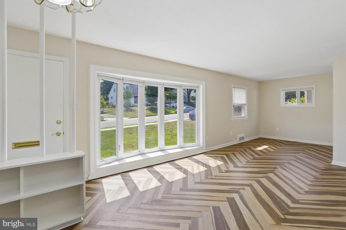 6622 Cornell Dr Property Photo 3