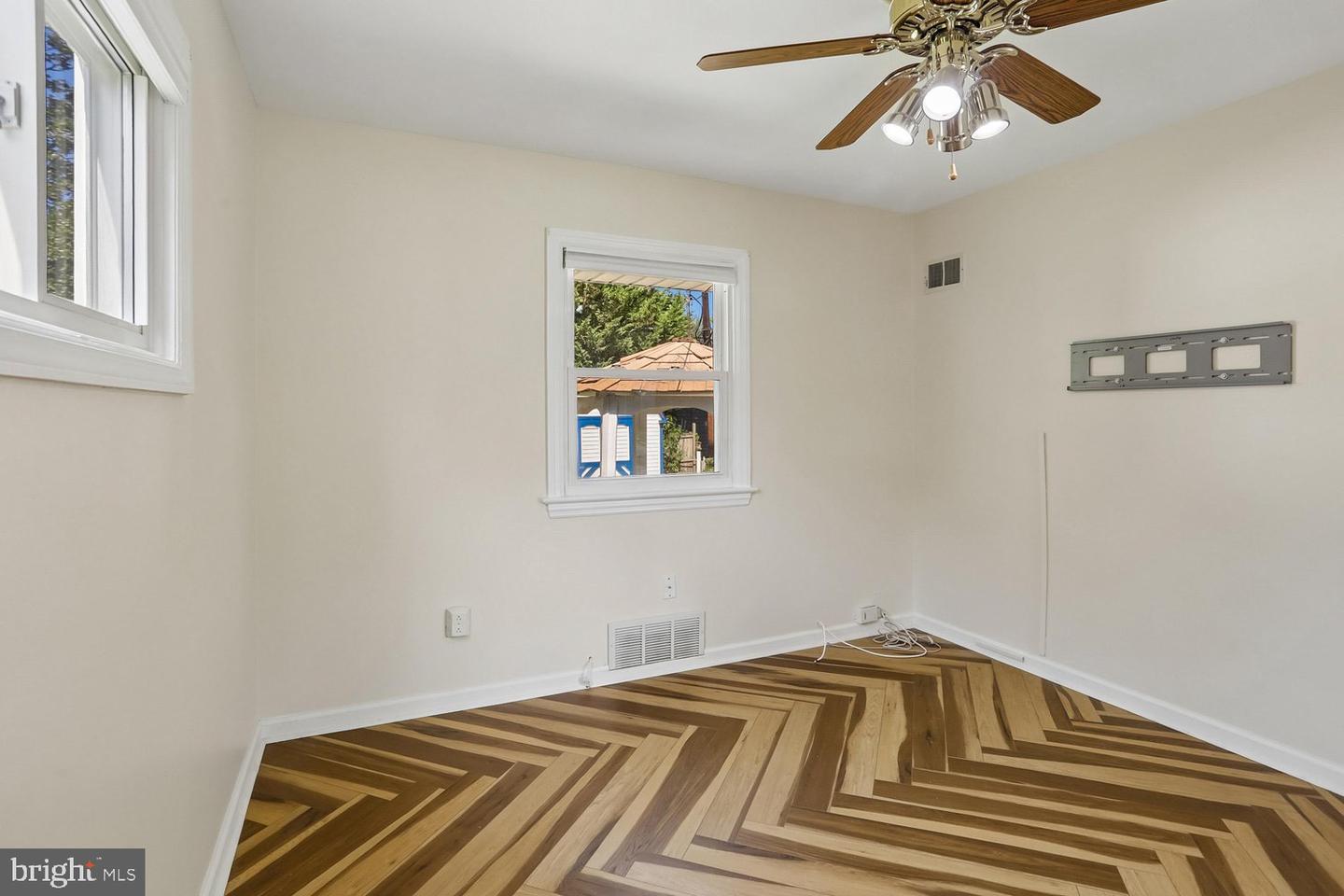 6622 Cornell Dr Property Photo 14