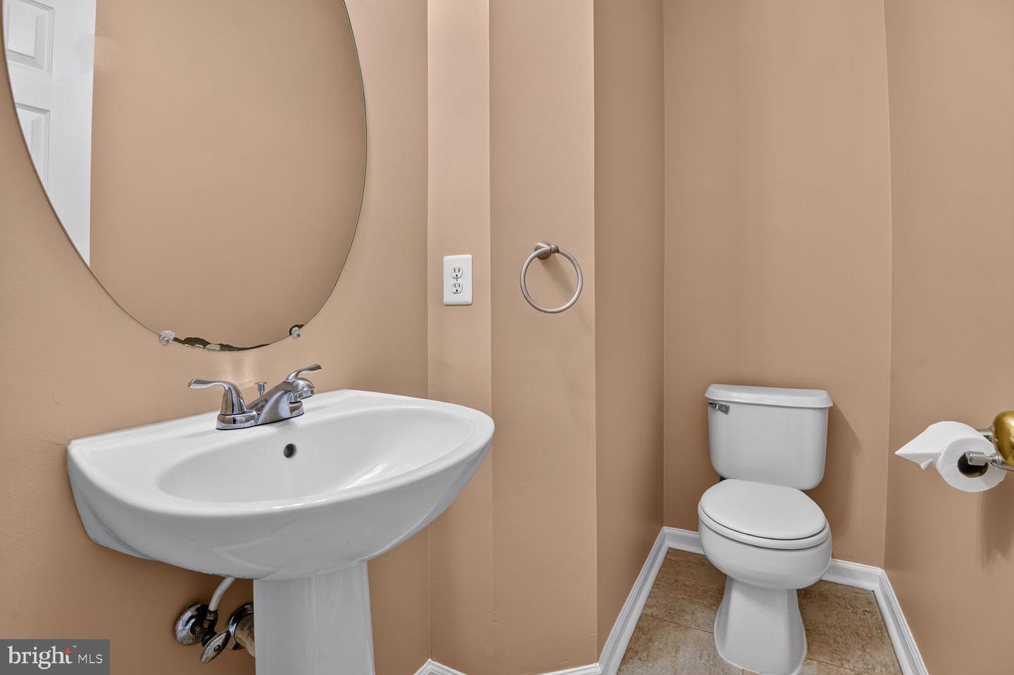 13225 Rolling Plains Ct Property Photo 23