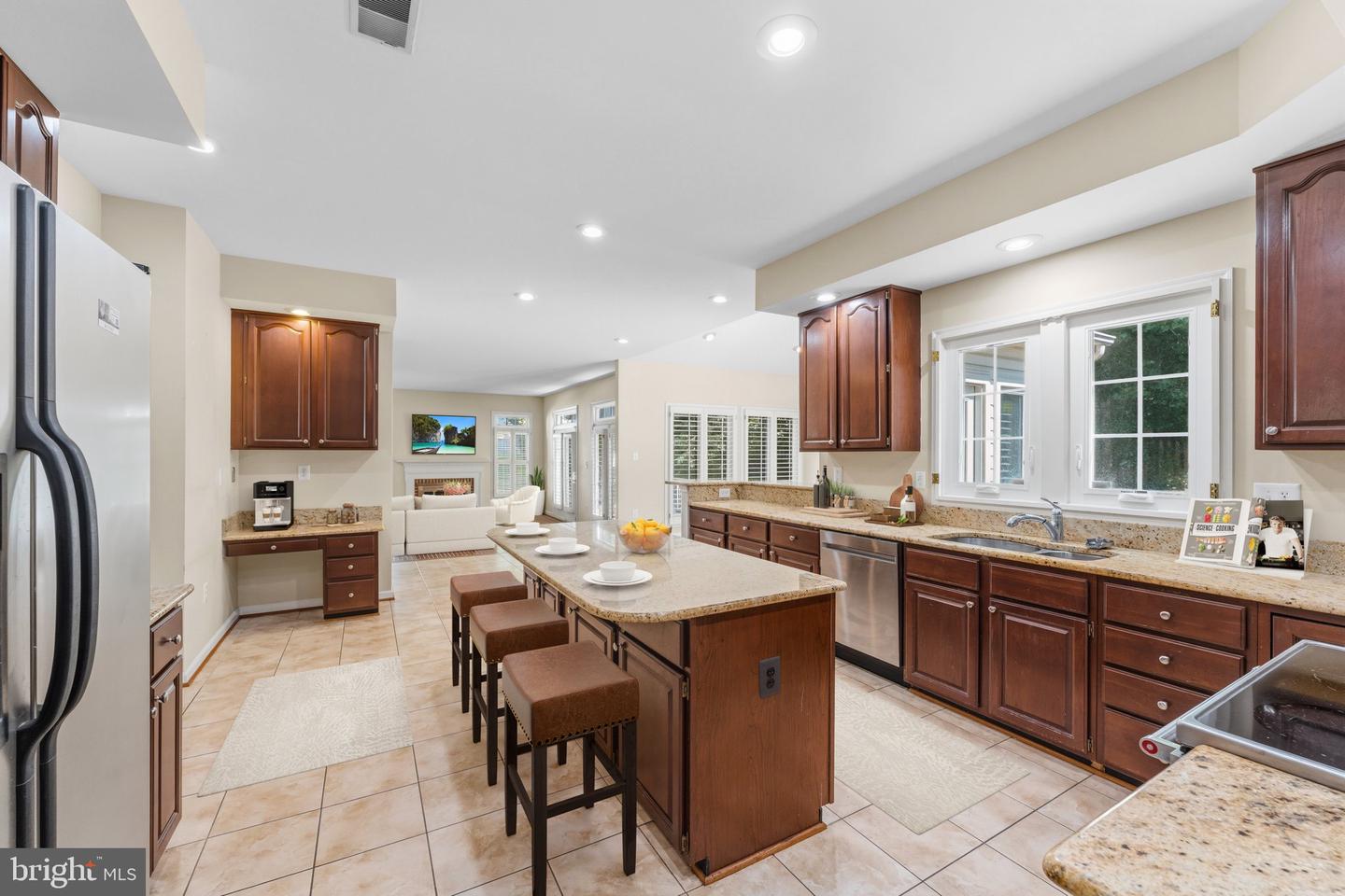 13004 Graphite Ct Property Photo 14