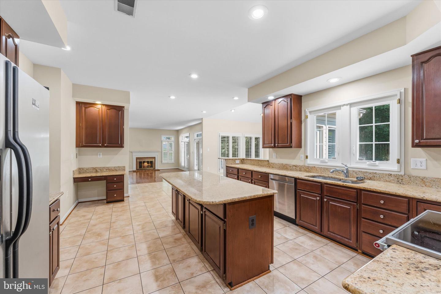 13004 Graphite Ct Property Photo 16