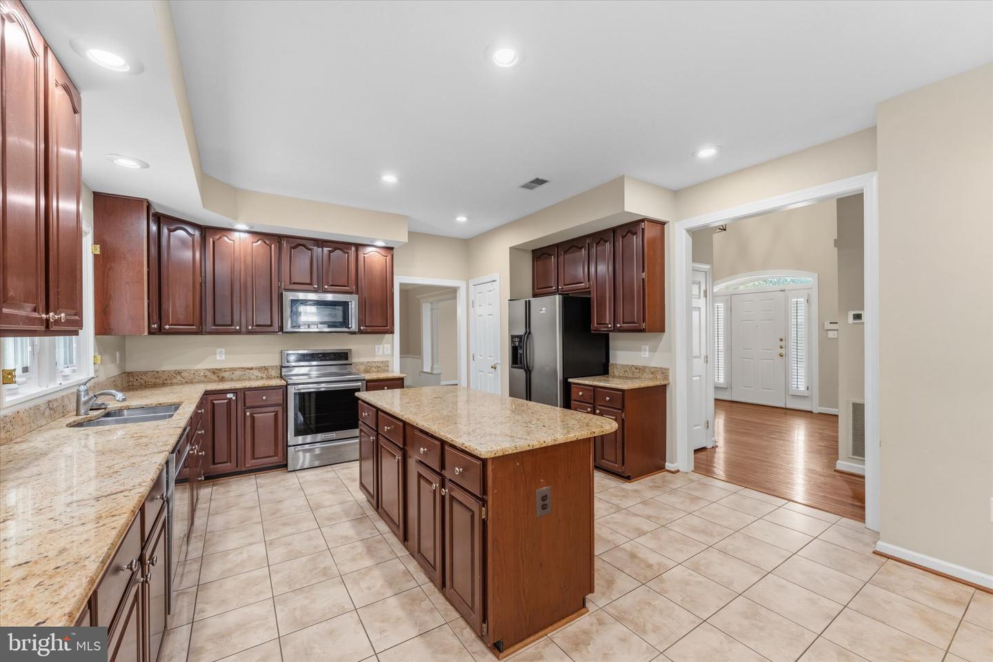 13004 Graphite Ct Property Photo 18