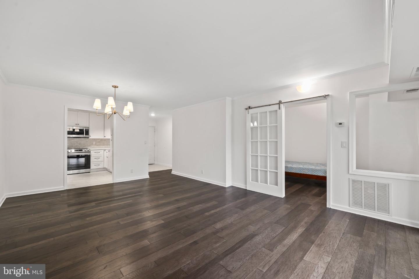 8370 Greensboro Dr #402 Property Photo 6