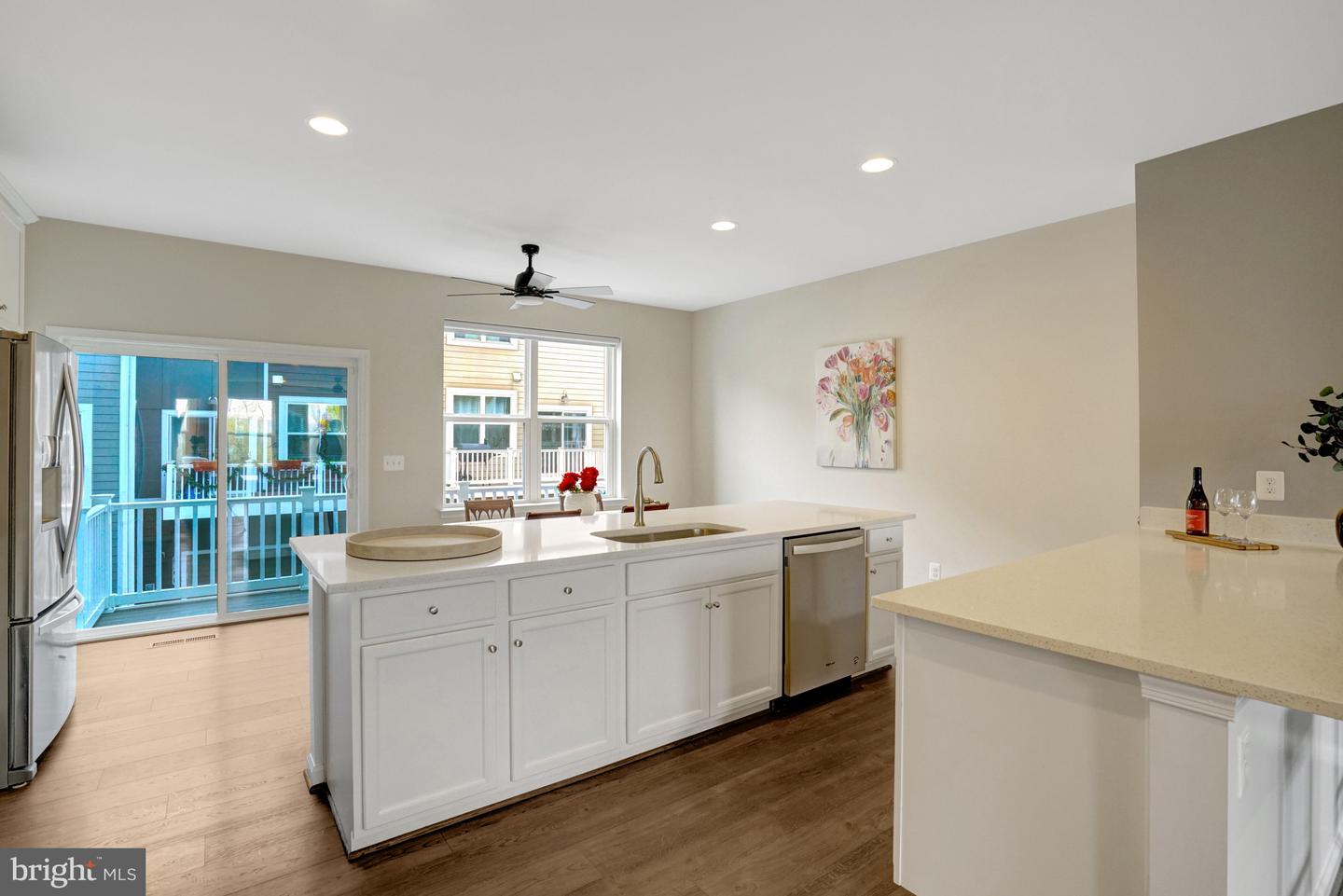 8374 Sallyport St Property Photo 11