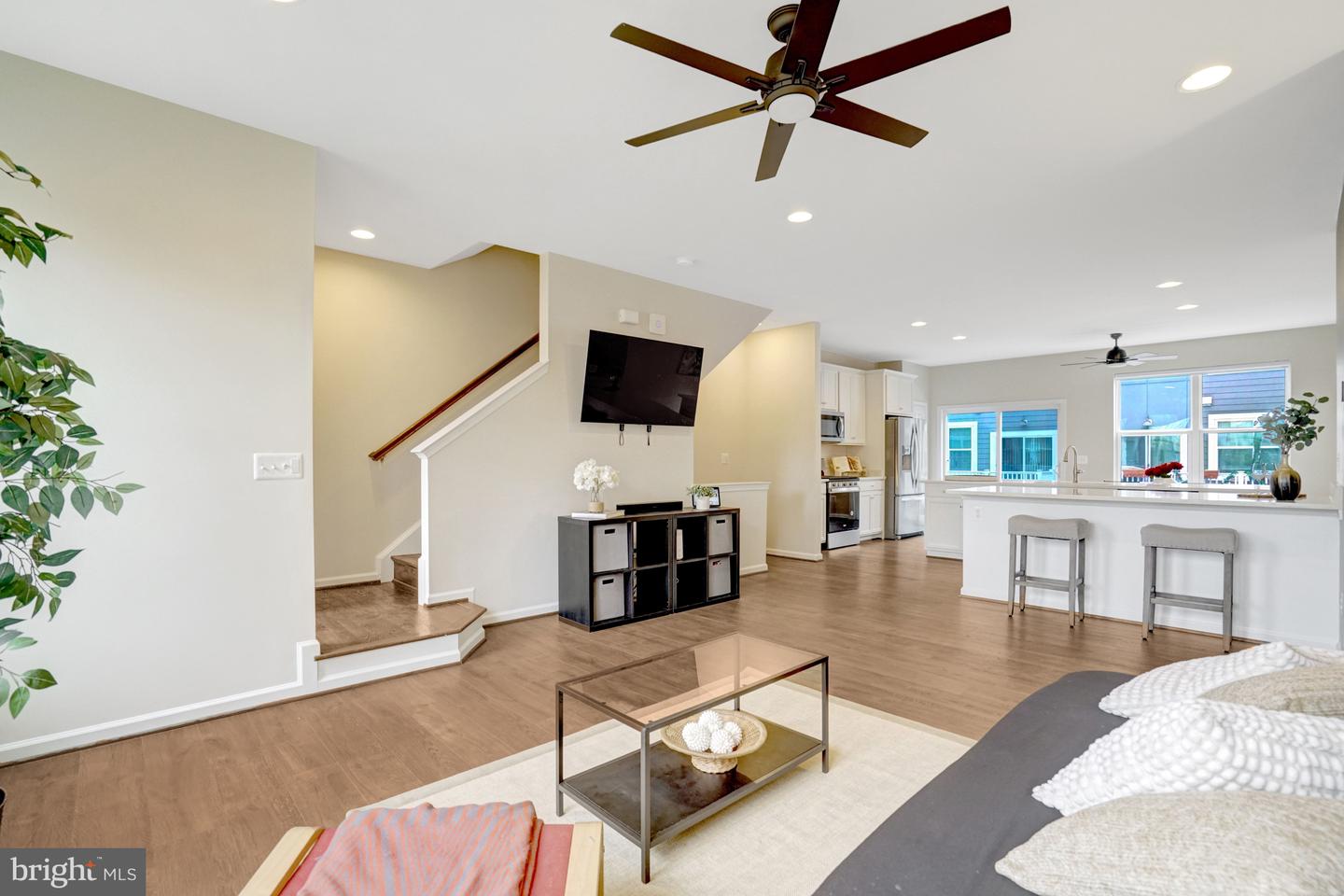 8374 Sallyport St Property Photo 14