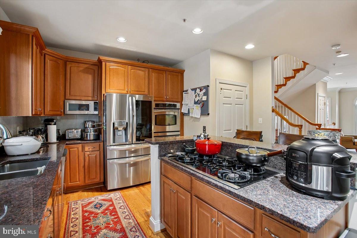 1309 Mclean Crest Ct Property Photo 12