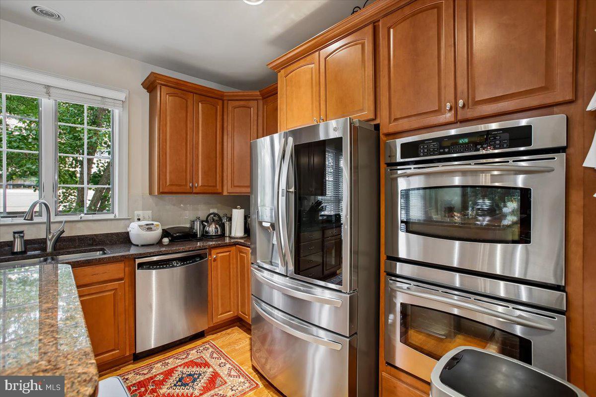 1309 Mclean Crest Ct Property Photo 13