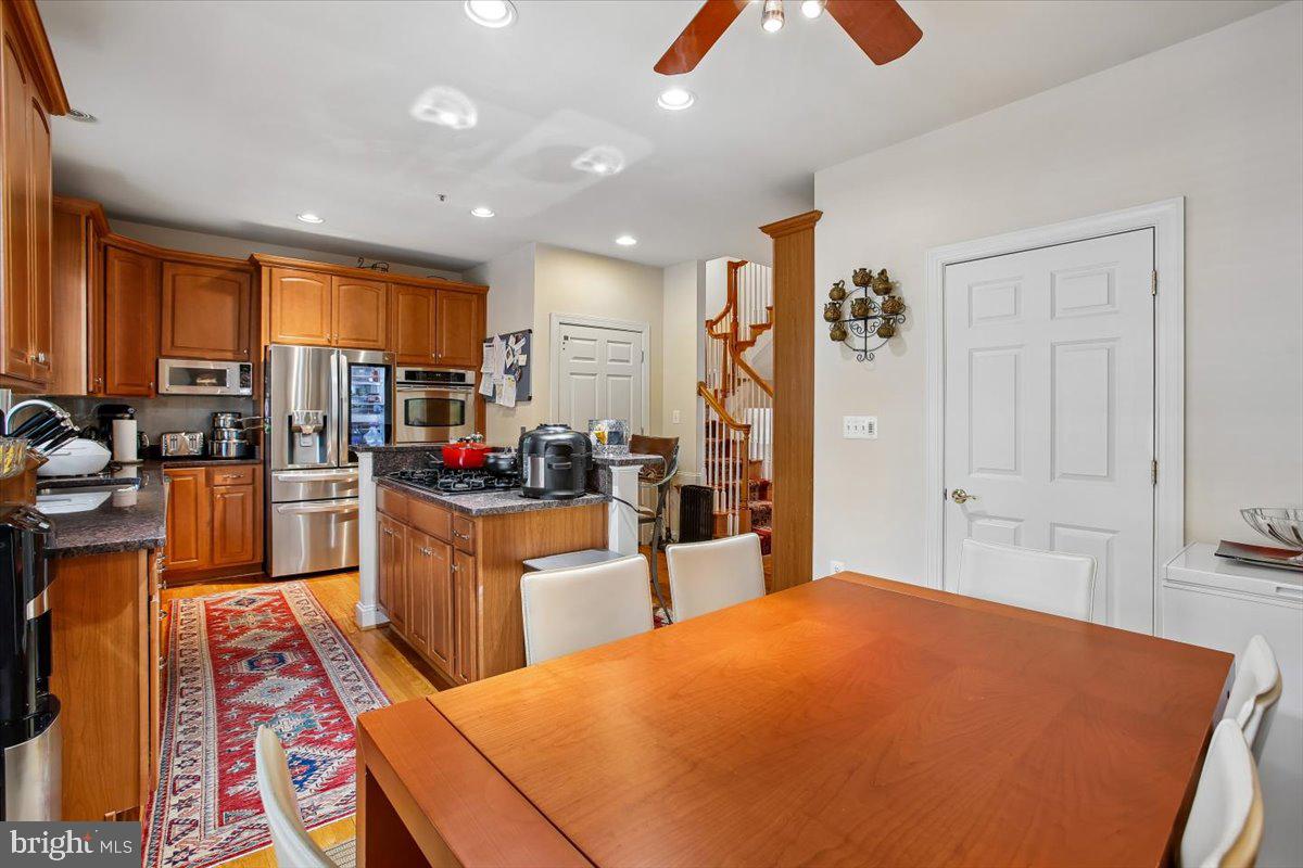 1309 Mclean Crest Ct Property Photo 16