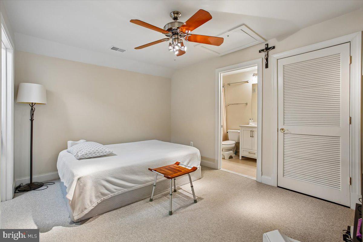 1309 Mclean Crest Ct Property Photo 29